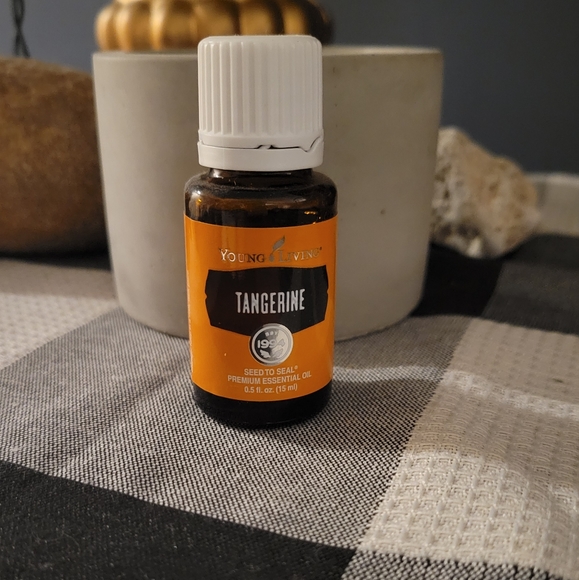 Tangerine essential oil by Young Living - Picture 1 of 1